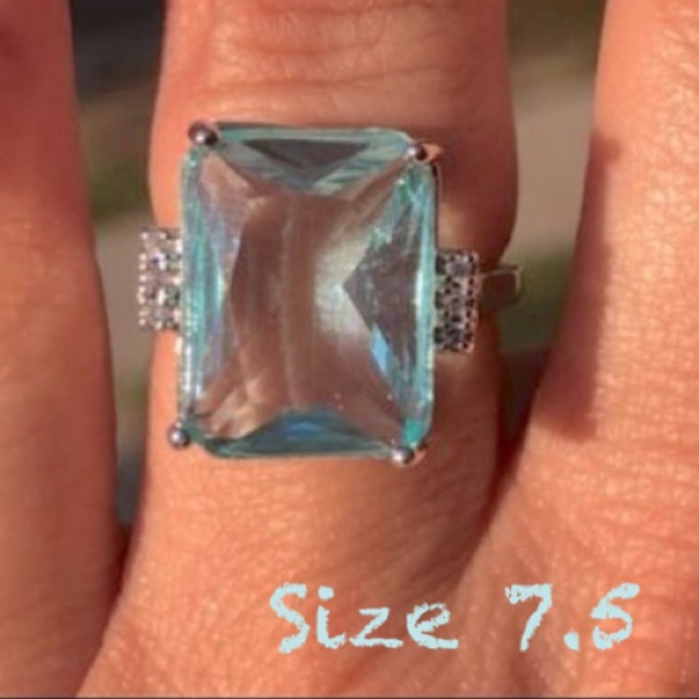Sterling Silver Aquamarine Ring Size 7.5